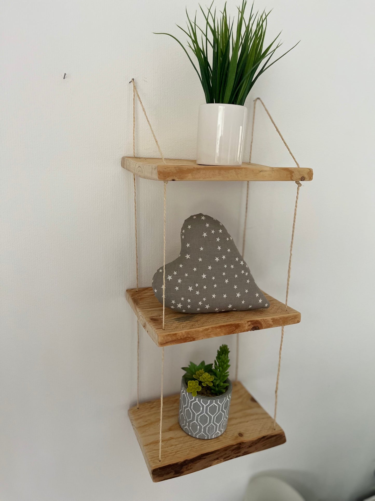 La Mini Triplette - Étagère murale suspendue – Artisanat local